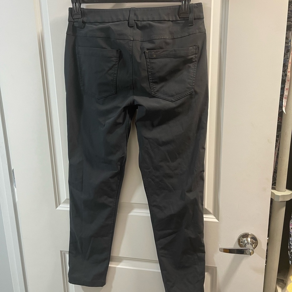 Lululemon ABC Dark Gray Slim Fit Pants Size 30 Good Condition - Picture 3 of 4